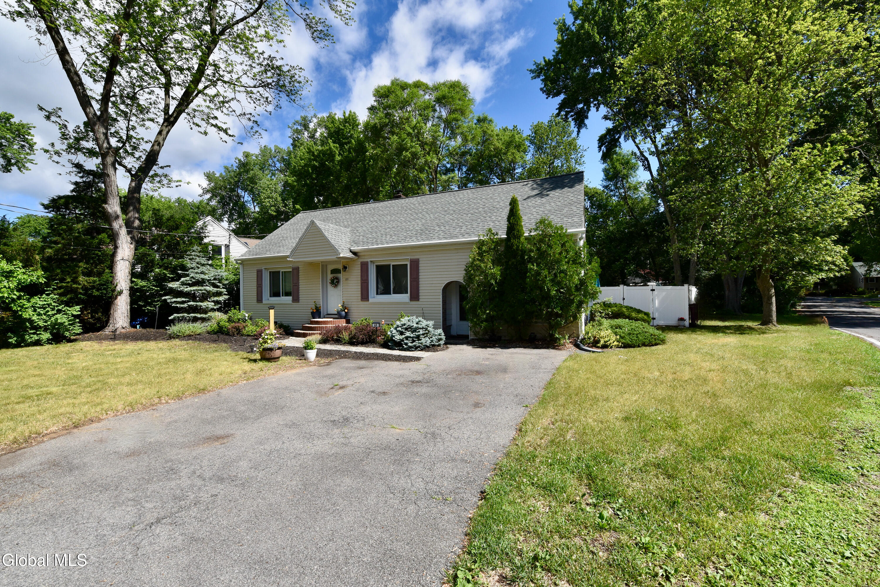 69 Gipp Road Albany, NY 12203 - Photo 41 of 54 56