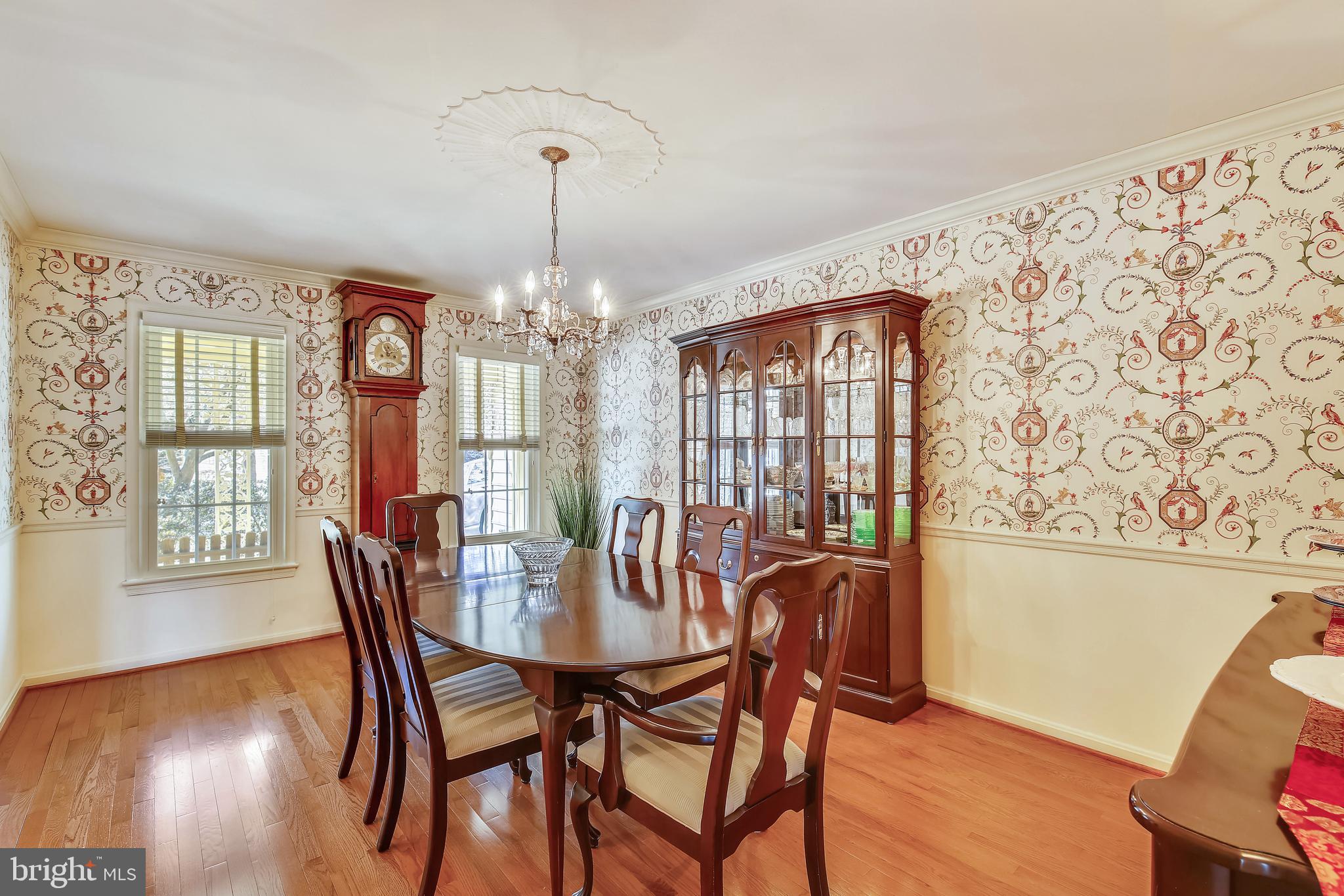 11811 Prestwick Road Potomac, MD 20854 - Photo 19 of 57 Dining Room