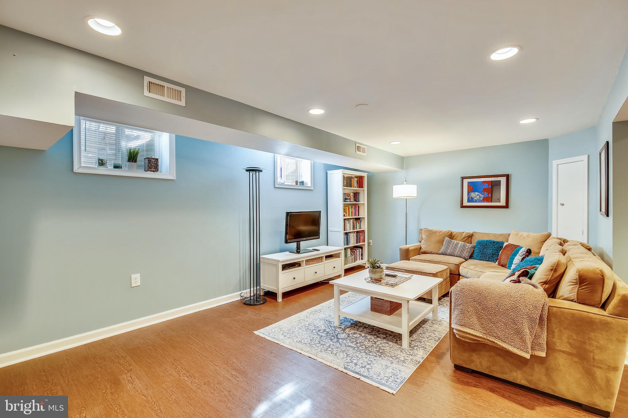 11811 Prestwick Road Potomac, MD 20854 - Photo 47 of 57 Lower Level Den