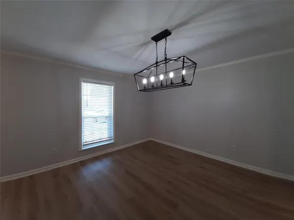 $2,400 | 5310 Glenmere Lane, Spring, TX 77379