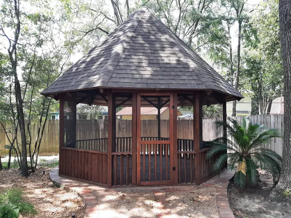 $2,400 | 5310 Glenmere Lane, Spring, TX 77379