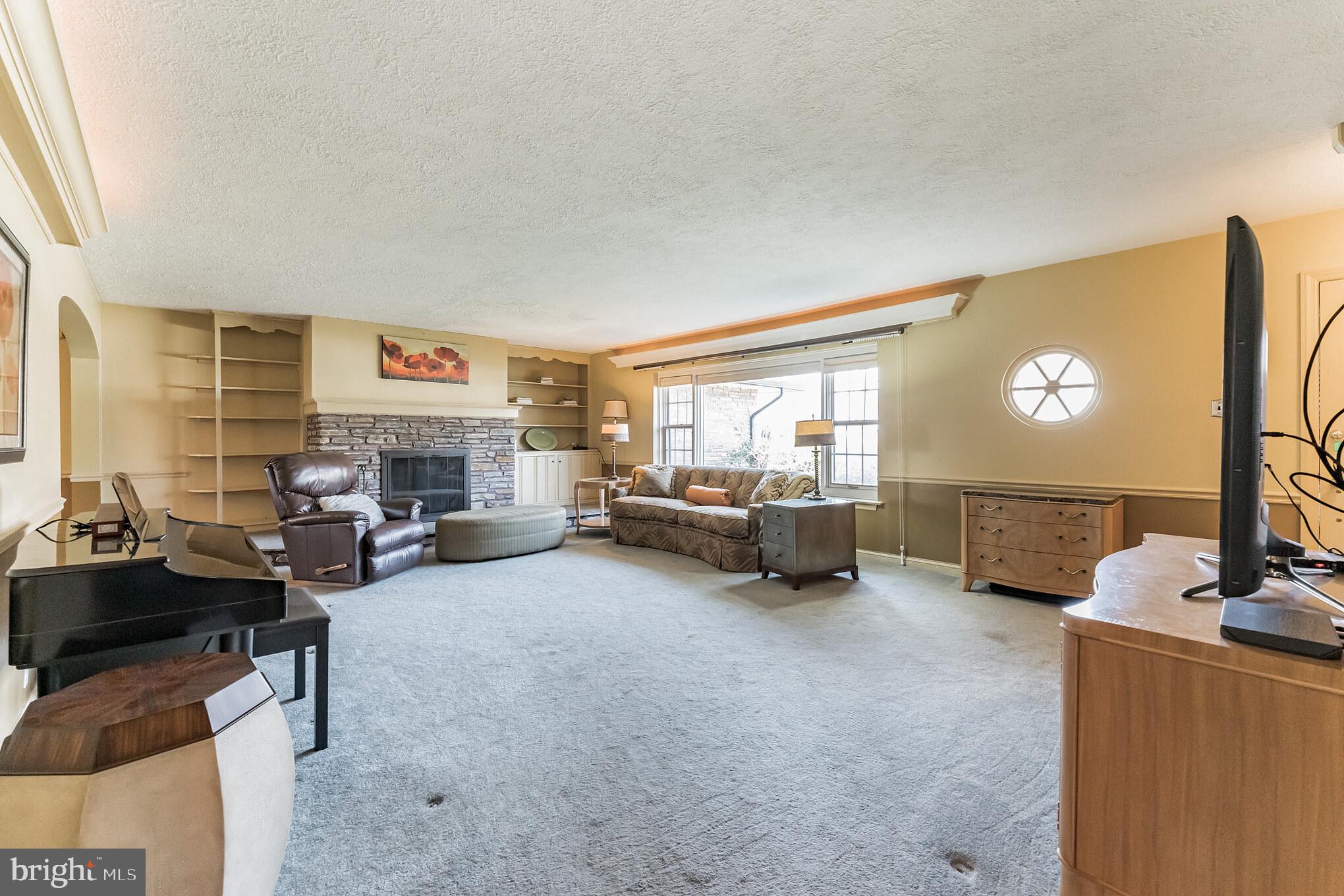 701 Sunset Road Glenside, PA 19038 - Photo 3 of 21 Gallery Image 3