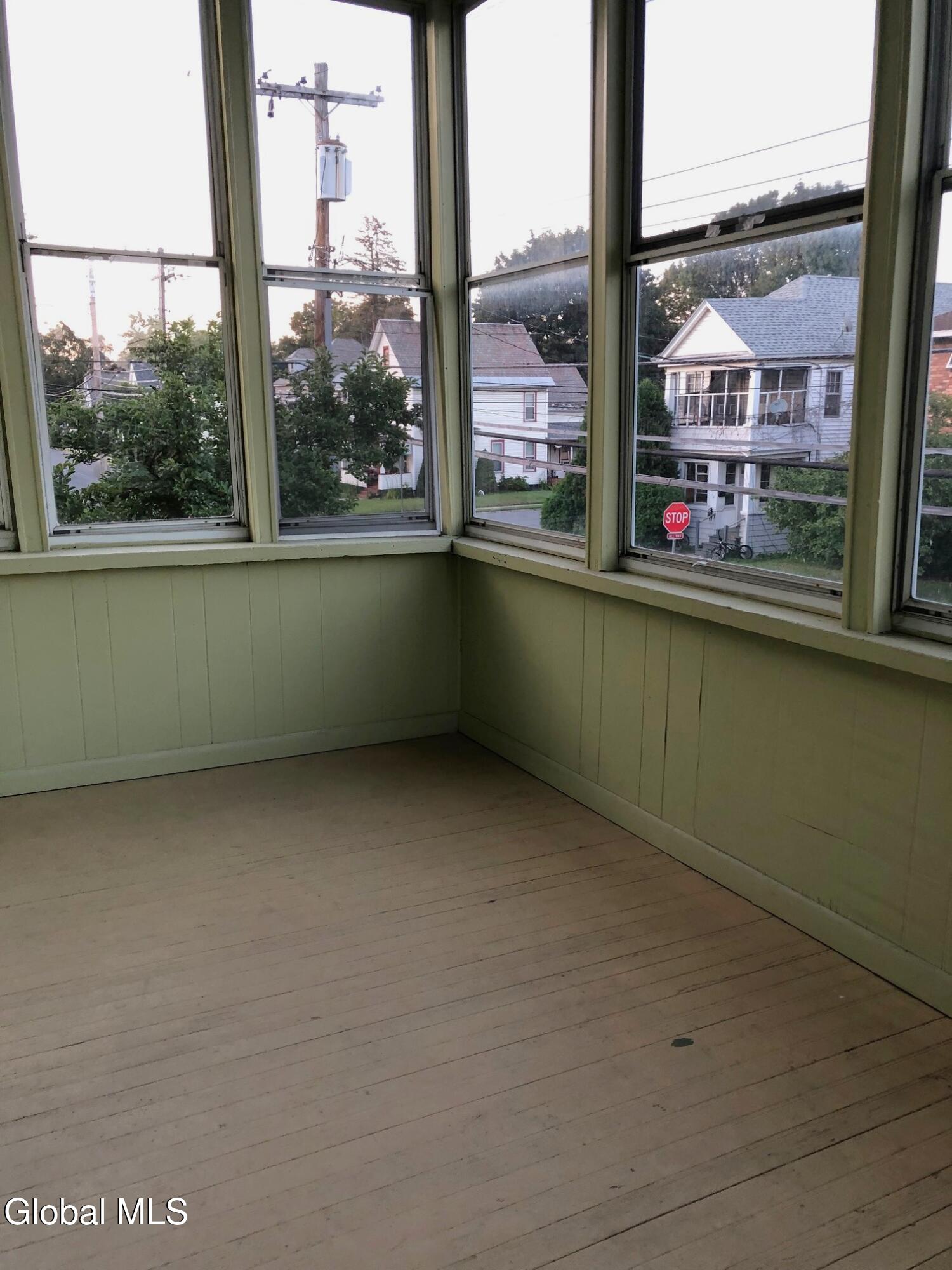 31 Vley Road Scotia, NY 12302 - Photo 38 of 38 Second flr front porch