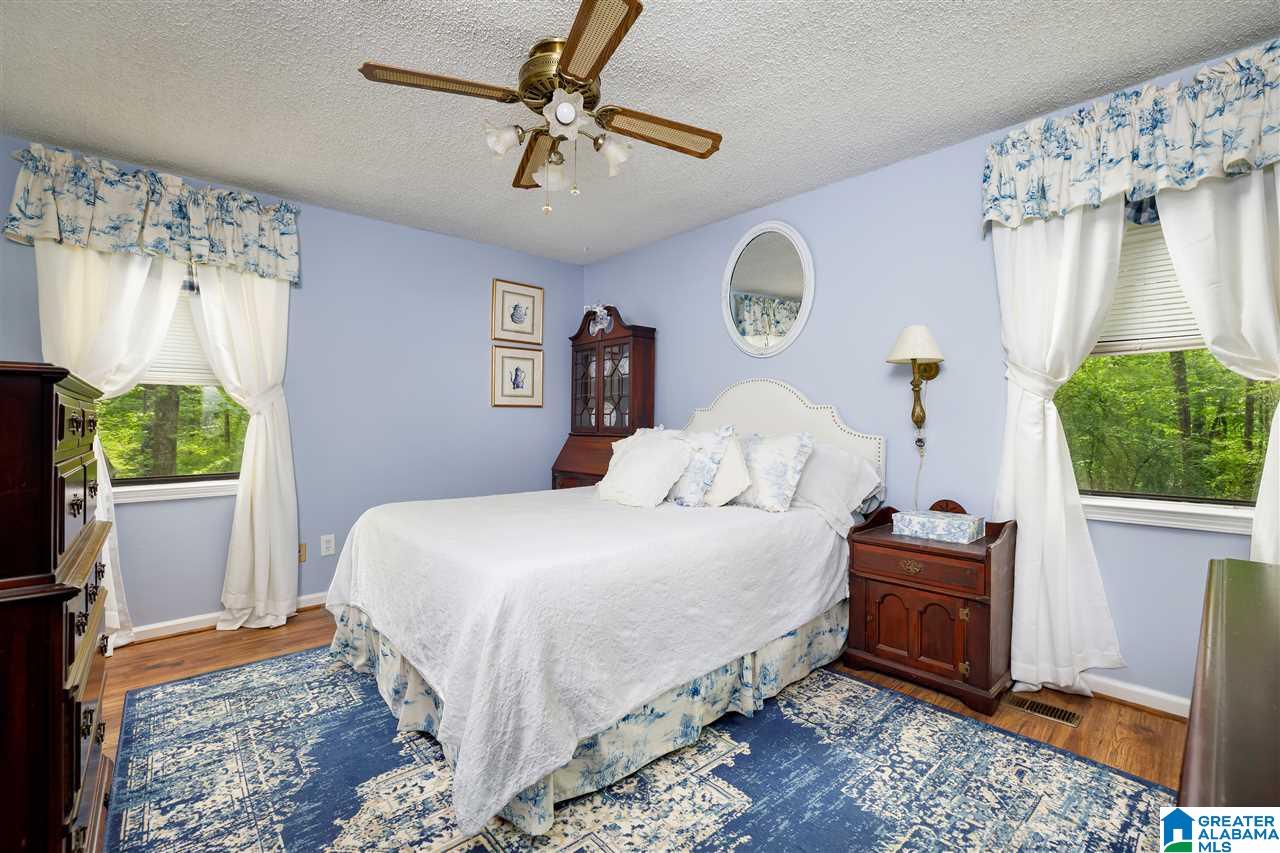 1138 Old Section Road Birmingham, AL 35244 - Photo 14 of 35