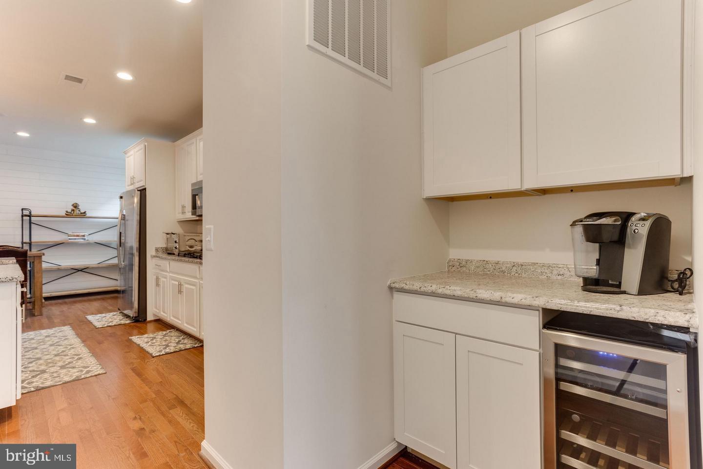 1005 Themis Street Southeast Leesburg, VA 20175 - Photo 14 of 32 Butlers Pantry