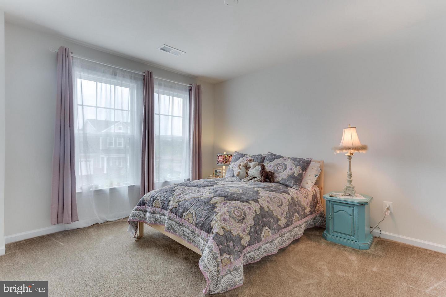 1005 Themis Street Southeast Leesburg, VA 20175 - Photo 23 of 32 Bedroom3