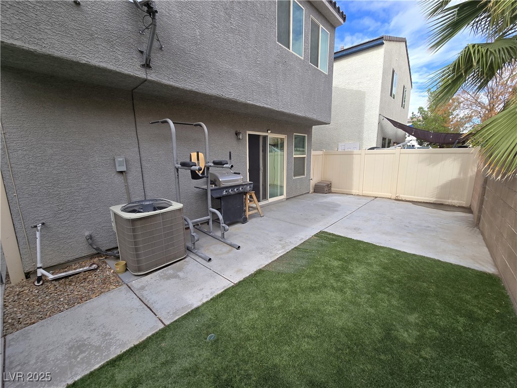 1888 Molly Meadows Street Las Vegas, NV 89115 - Photo 11 of 30