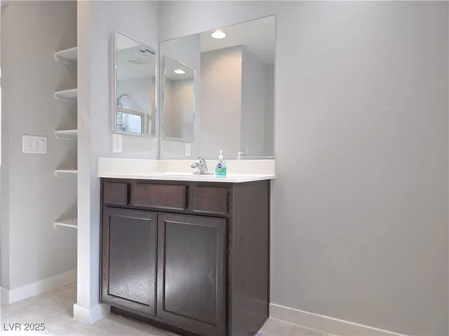 $1,700 | 1888 Molly Meadows Street, Las Vegas, NV 89115