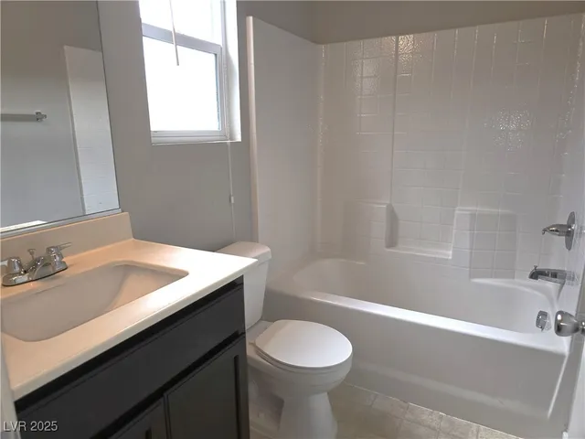 $1,700 | 1888 Molly Meadows Street, Las Vegas, NV 89115