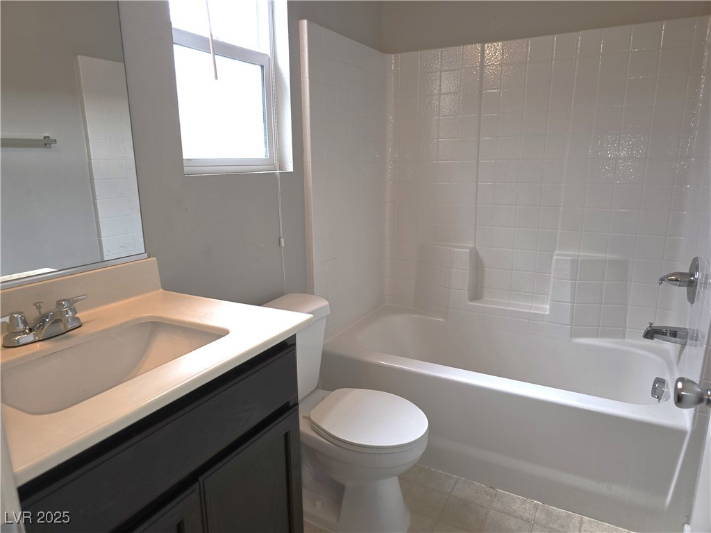 1888 Molly Meadows Street Las Vegas, NV 89115 - Photo 19 of 30