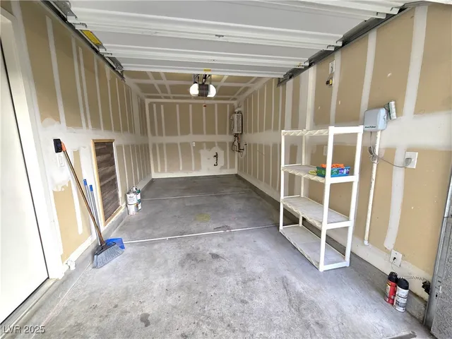 $1,700 | 1888 Molly Meadows Street, Las Vegas, NV 89115