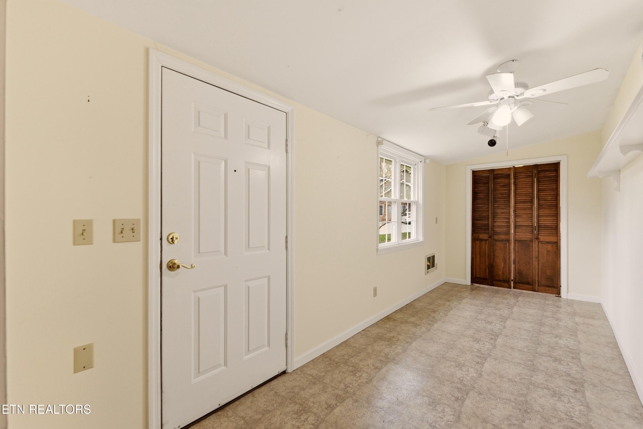 107 Dale Road Norris, TN 37828 - Photo 6 of 28 Gallery Image 6