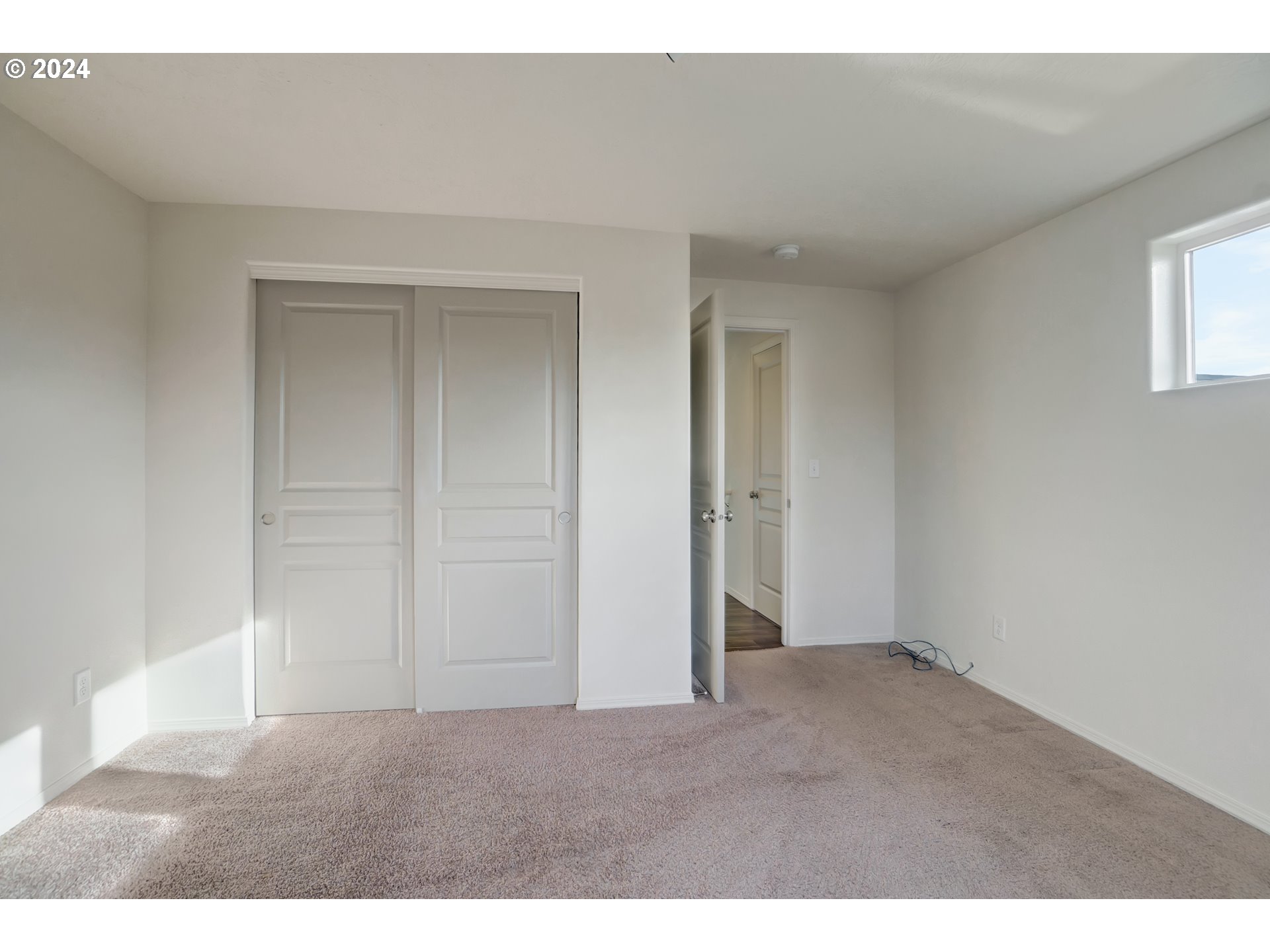 1879 Adelman Loop Eugene, OR 97402 - Photo 21 of 48 Gallery Image 21