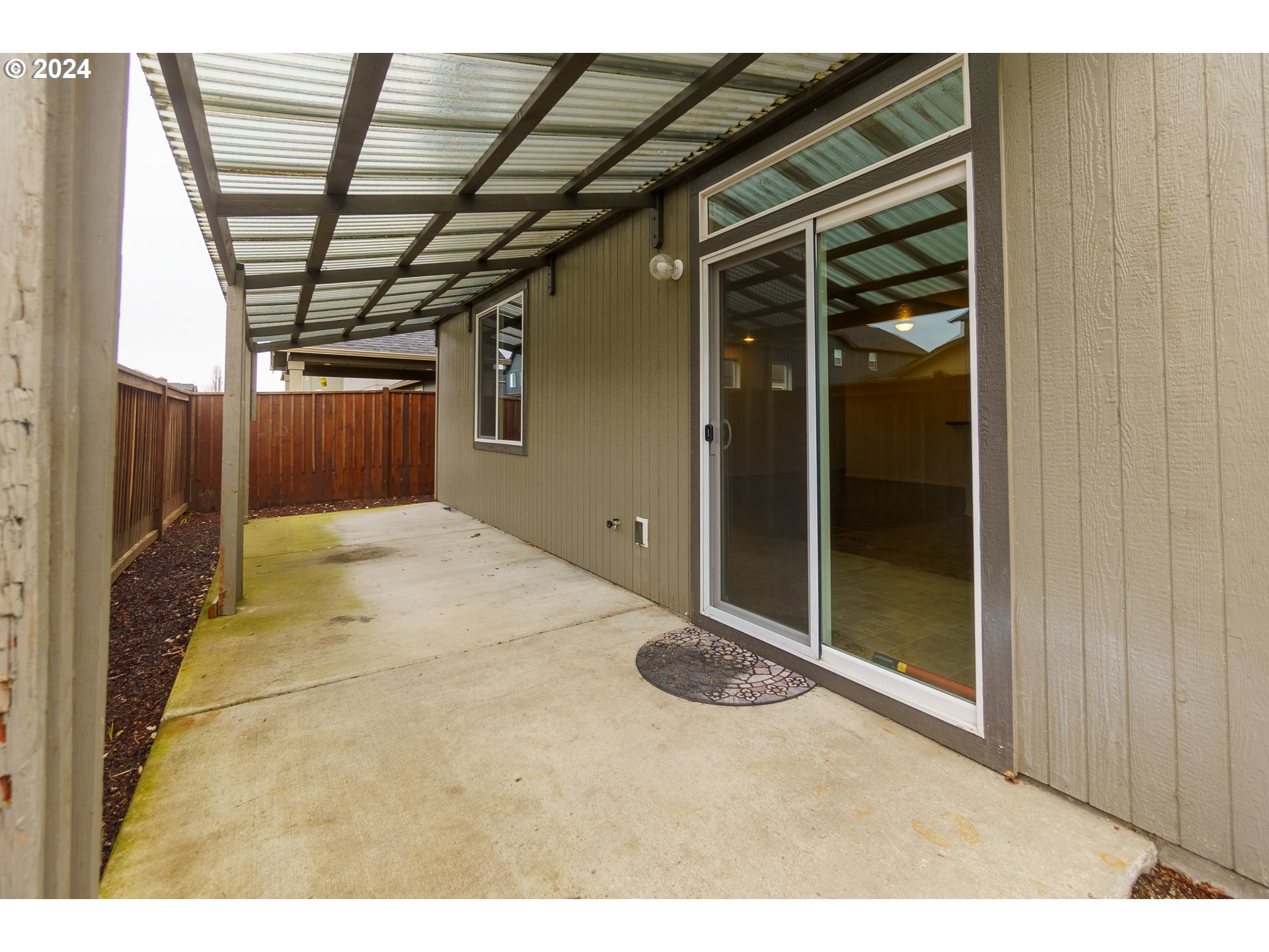 1879 Adelman Loop Eugene, OR 97402 - Photo 39 of 48 Gallery Image 39
