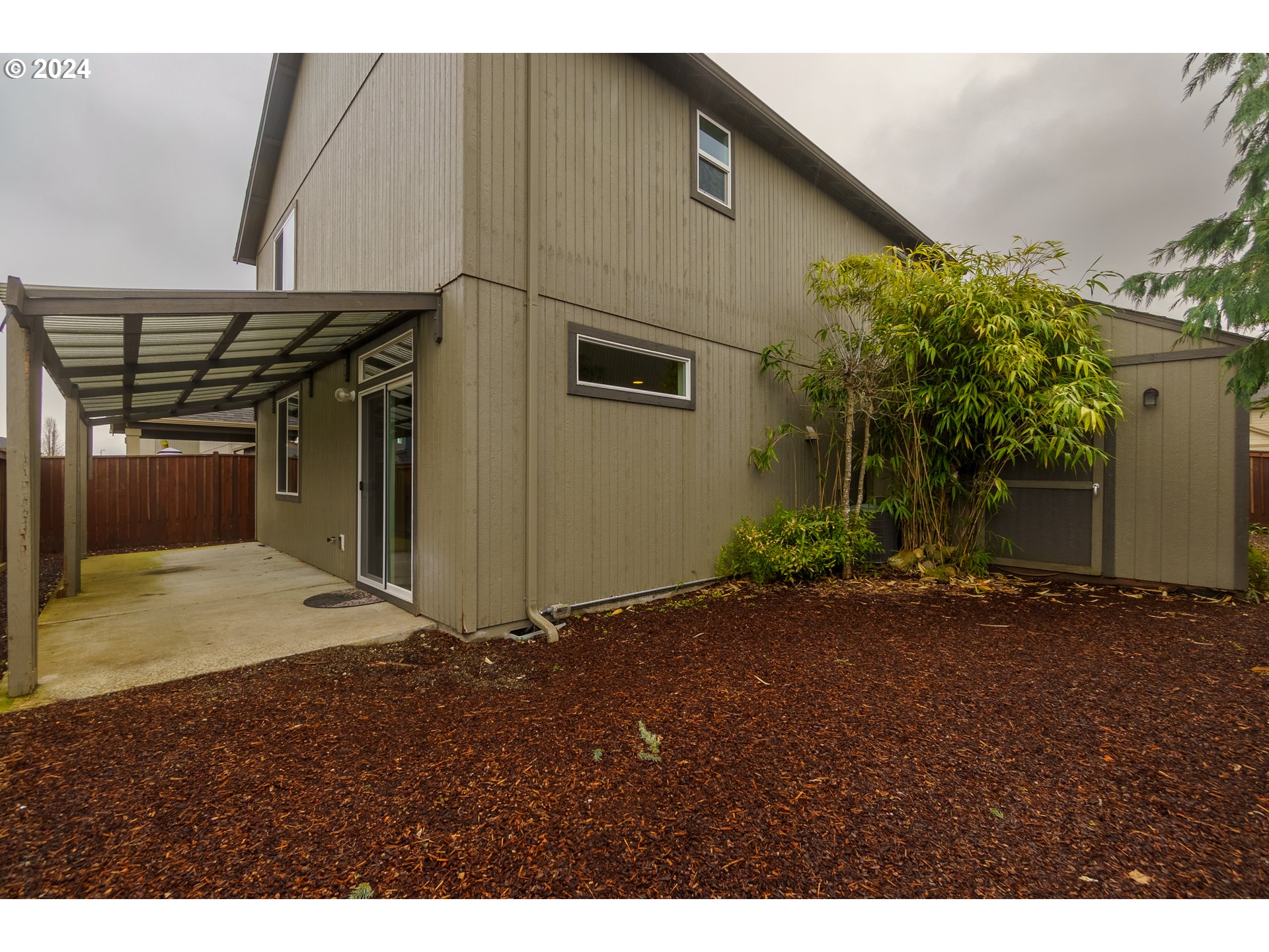 1879 Adelman Loop Eugene, OR 97402 - Photo 40 of 48 Gallery Image 40
