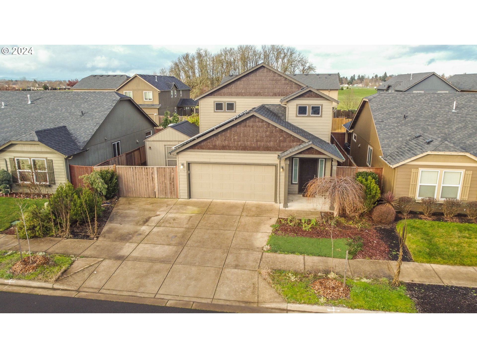 1879 Adelman Loop Eugene, OR 97402 - Photo 44 of 48 Gallery Image 44