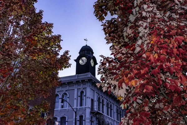 $515,000 | 240 Park Pl Drive, Petaluma, CA 94954