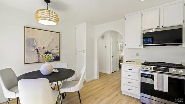 $515,000 | 240 Park Pl Drive, Petaluma, CA 94954