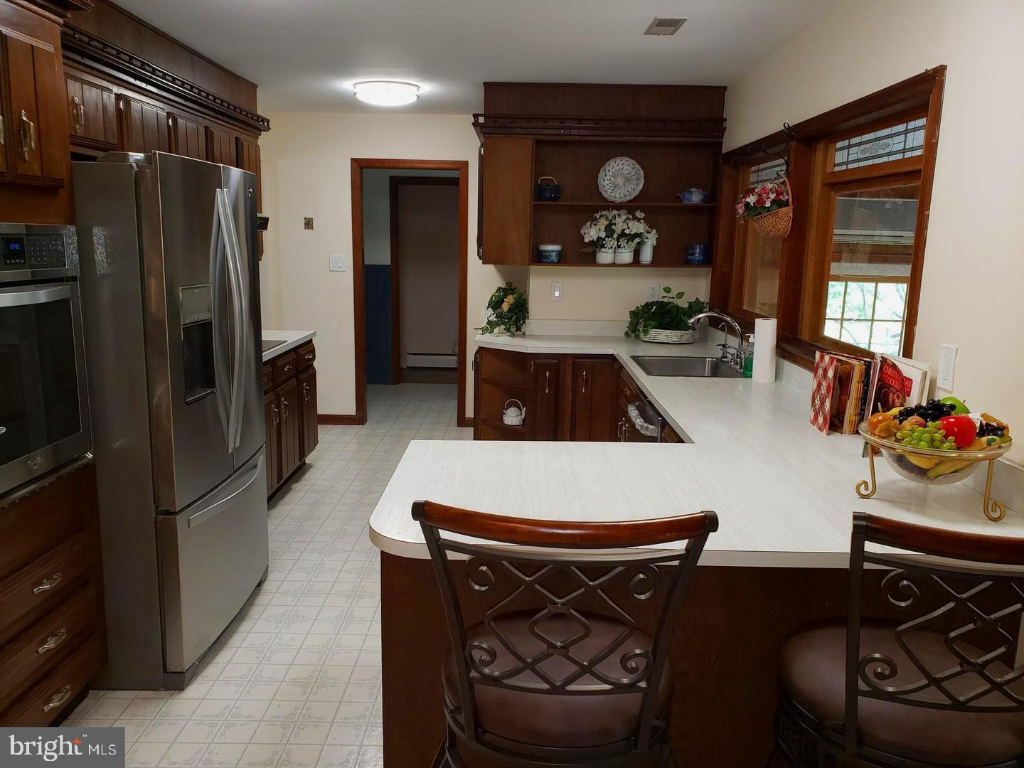 102 Gilbert Road Bordentown, NJ 08505 - Photo 5 of 28 a room with furniture and window