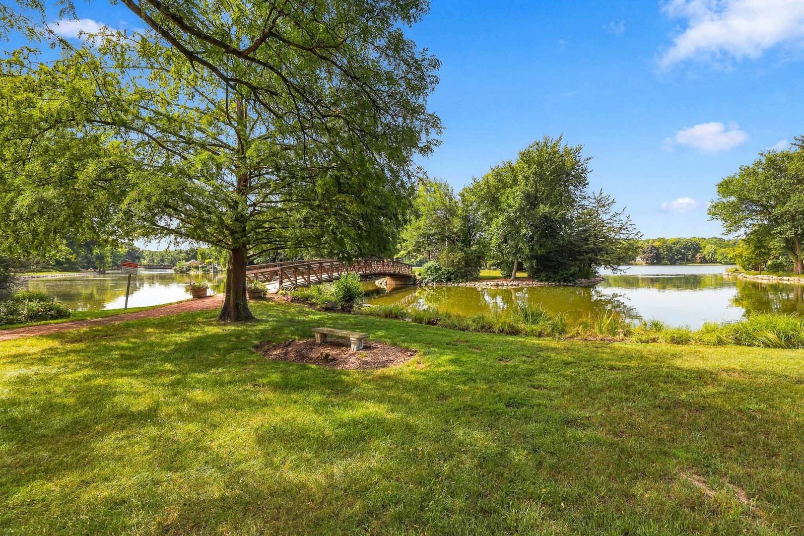806 Roberts Road Tower Lakes, IL 60010 - Photo 42 of 53 Gallery Image 42