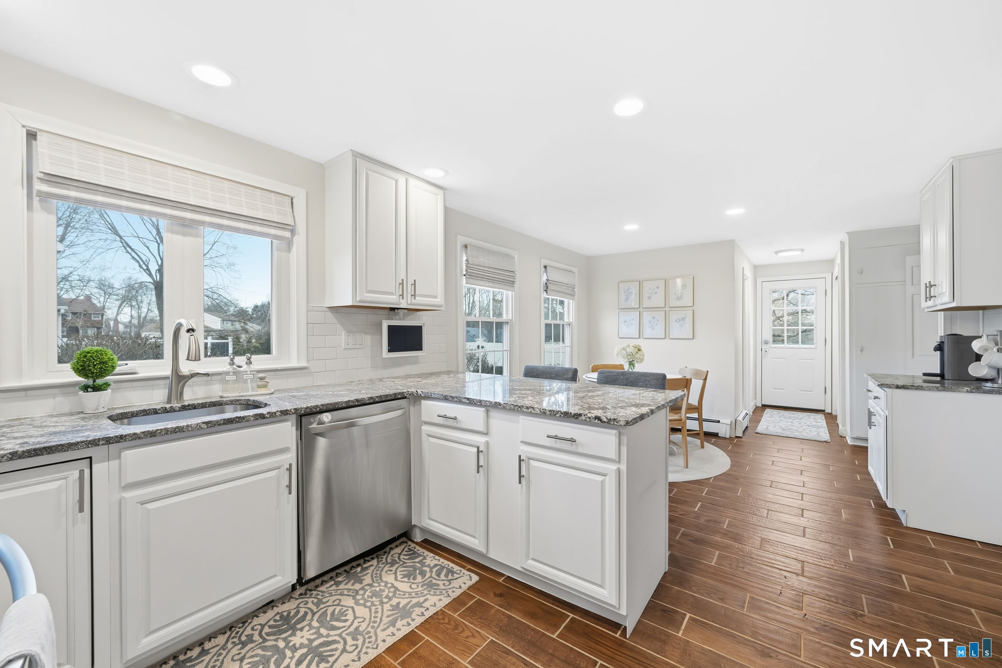 16 Cornfield Road Windsor, CT 06095 - Photo 11 of 36