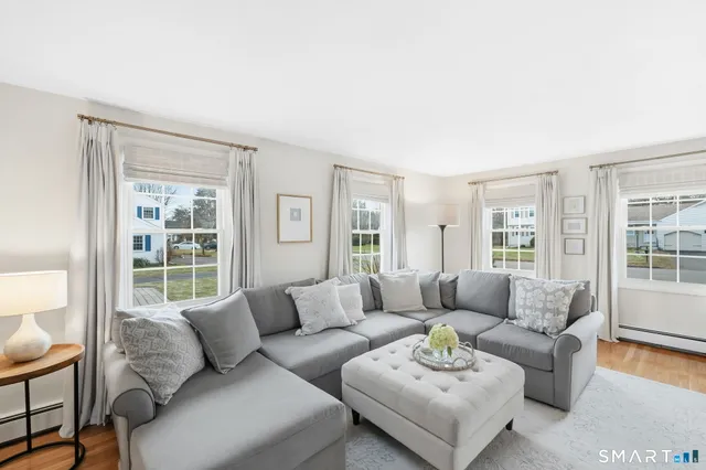 $515,000 | 16 Cornfield Road, Windsor, CT 06095