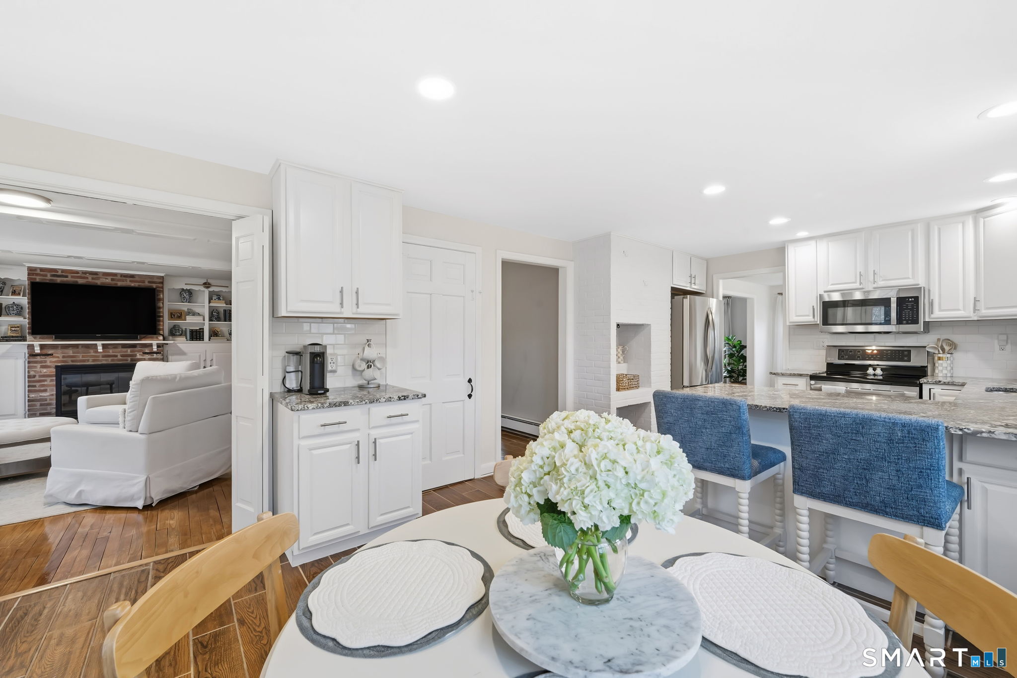 16 Cornfield Road Windsor, CT 06095 - Photo 5 of 36