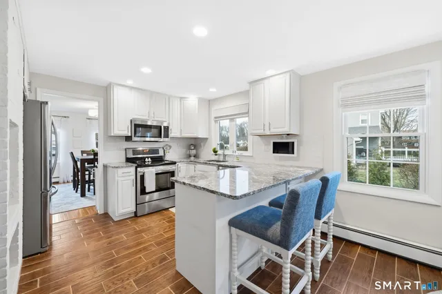 $515,000 | 16 Cornfield Road, Windsor, CT 06095