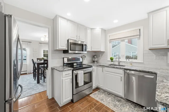 $515,000 | 16 Cornfield Road, Windsor, CT 06095