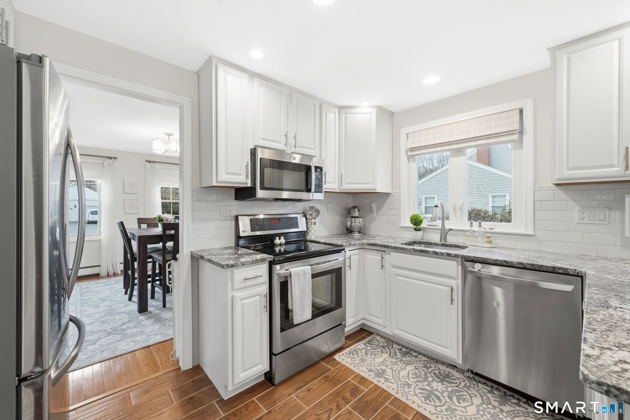 16 Cornfield Road Windsor, CT 06095 - Photo 8 of 36