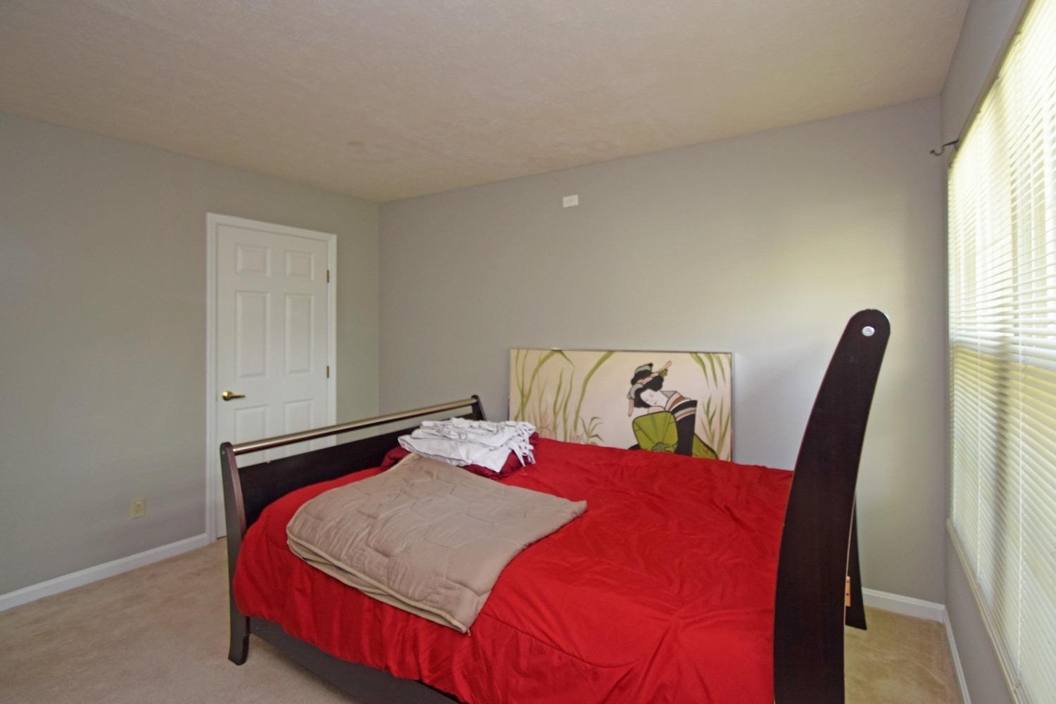 10555 Montgomery Road, Unit 10 Montgomery, OH 45242 - Photo 21 of 27