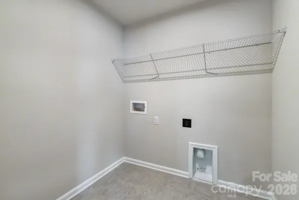 $389,990 | 9302 Pagoda Oak Drive, Charlotte, NC 28269