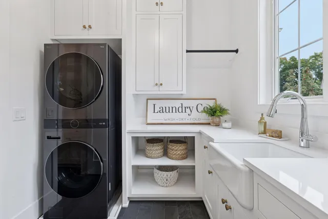 $2,998,000 | 21-xxx Fairview Street, Excelsior, MN 55331