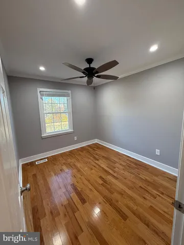 $485,000 | 6433 Fenestra Court, Unit 56B, Burke, VA 22015