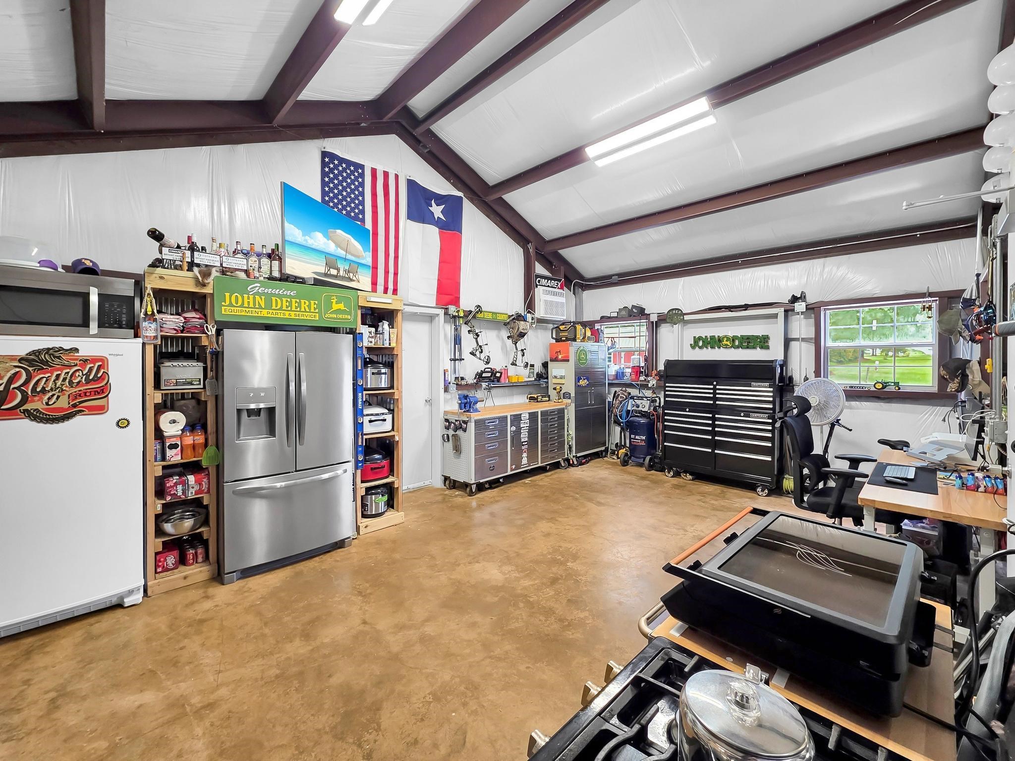 19200 Fm 92 Road Spurger, TX 77660 - Photo 45 of 49