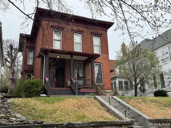 $125,000 | 918 Center Street, Hannibal, MO 63401