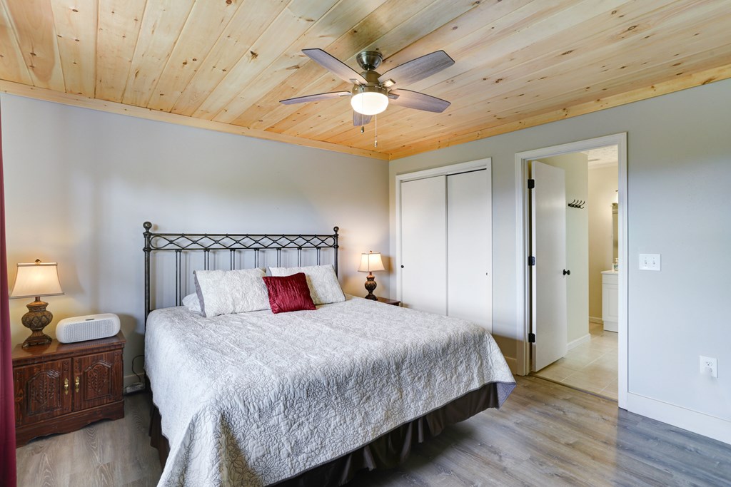1047 Hidden Summit Road Hiawassee, GA 30546 - Photo 21 of 35 Gallery Image 21