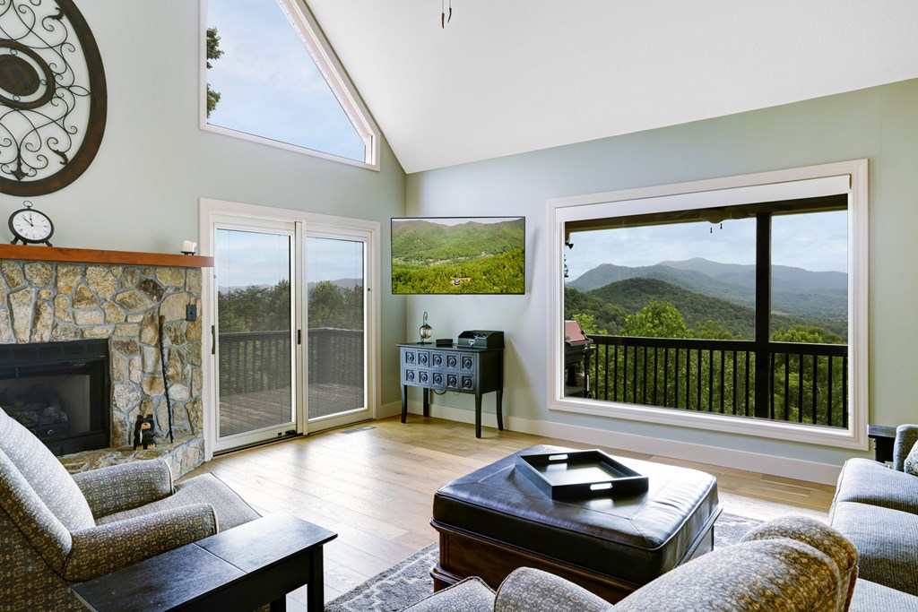 1047 Hidden Summit Road Hiawassee, GA 30546 - Photo 6 of 35 Gallery Image 6