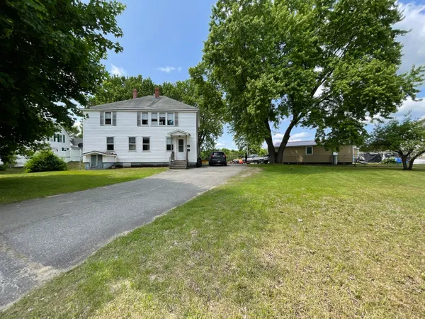 $189,000 | 68 Prospect Street, Millinocket, ME 04462