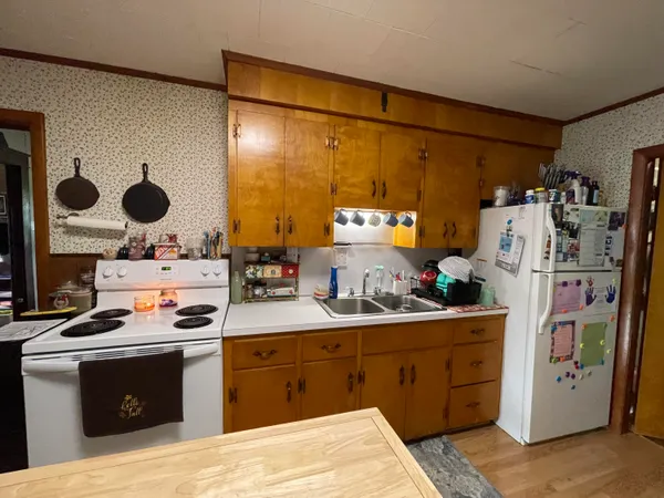 $189,000 | 68 Prospect Street, Millinocket, ME 04462