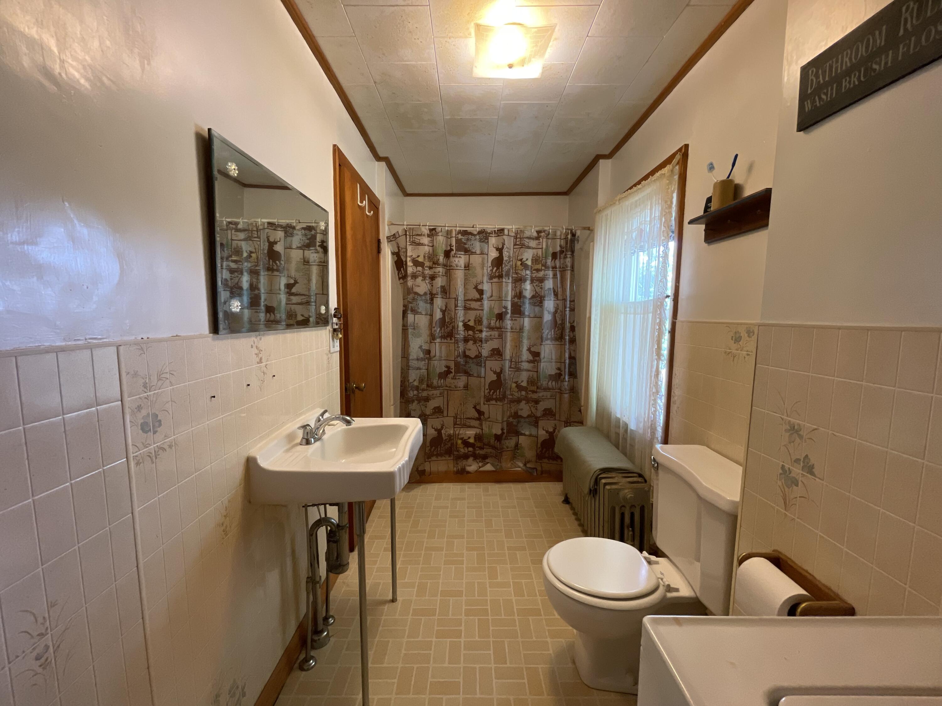 68 Prospect Street Millinocket, ME 04462 - Photo 48 of 55 IMG_1265