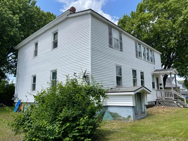 $189,000 | 68 Prospect Street, Millinocket, ME 04462