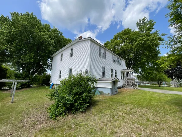 $189,000 | 68 Prospect Street, Millinocket, ME 04462