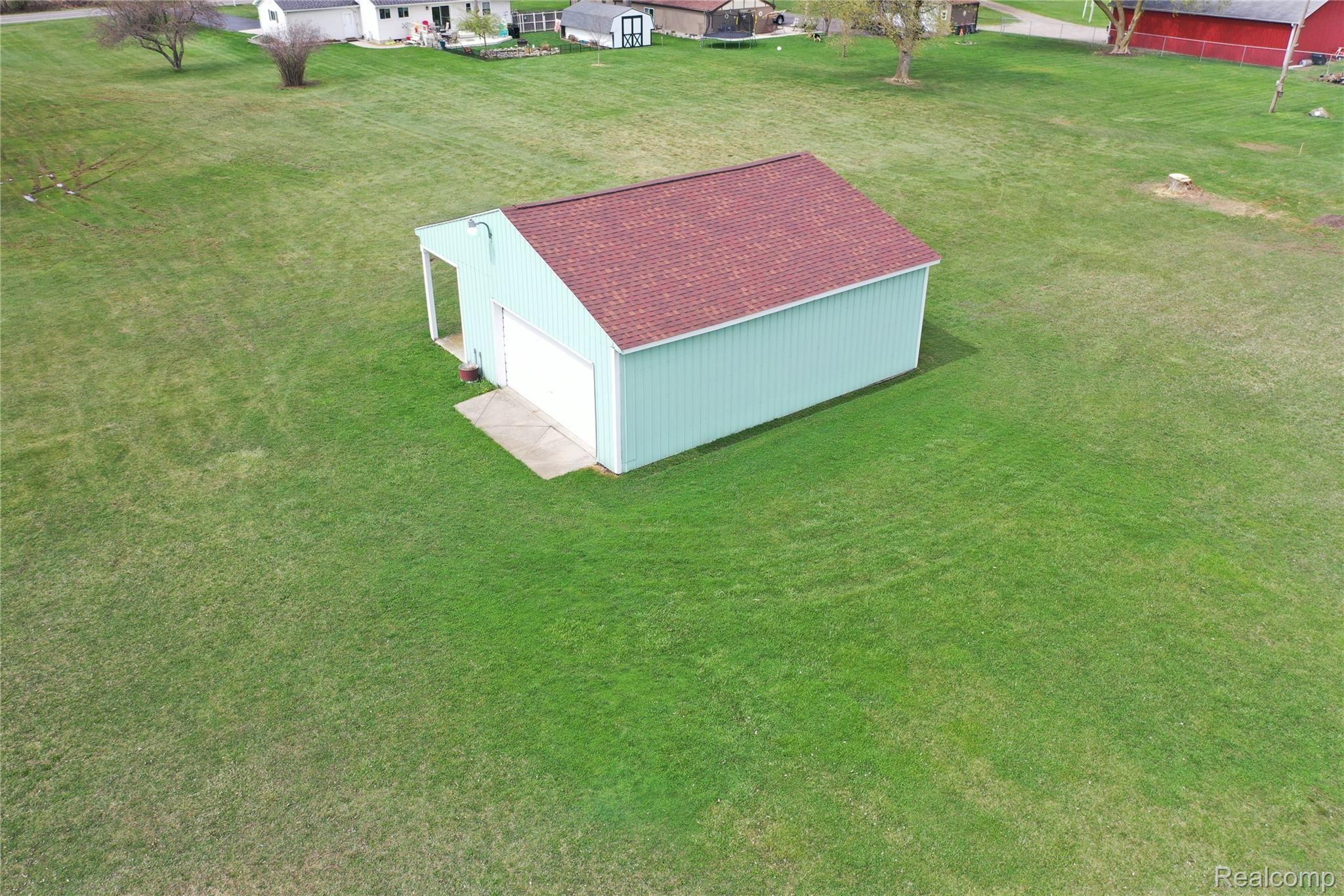 4155 South Genesee Road Grand Blanc, MI 48439 - Photo 37 of 41 org_1700aaf1610d5de7_1617989492000.jpg