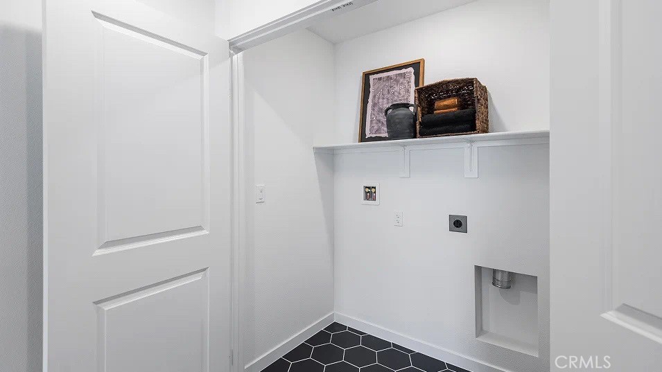 8421 Tapia Way Rancho Cucamonga, CA 91730 - Photo 13 of 24 a view of a hallway