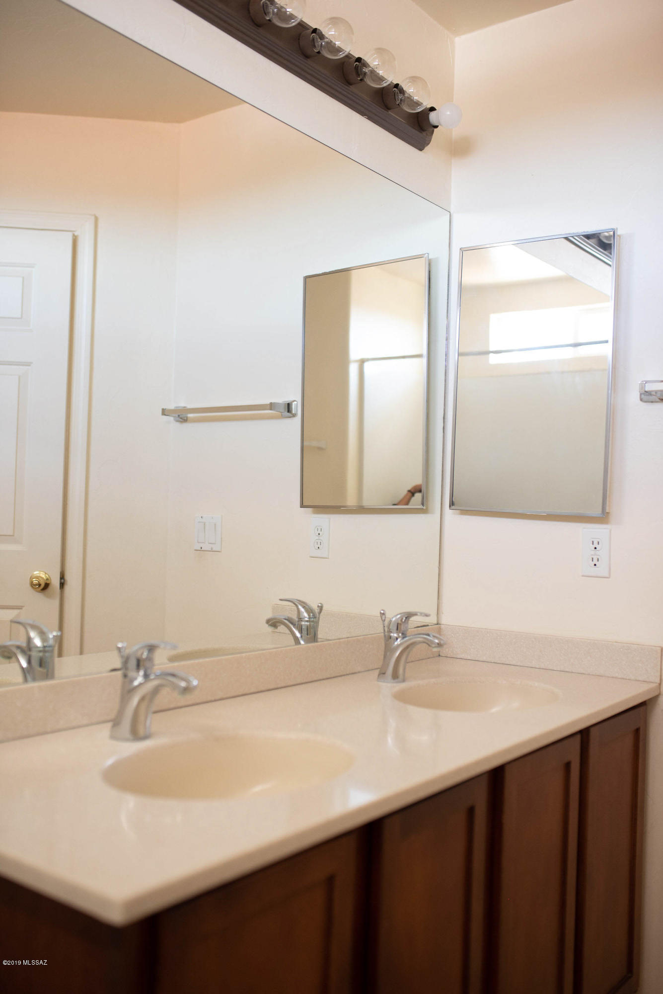 883 Manzanilla Way Rio Rico, AZ 85648 - Photo 16 of 21