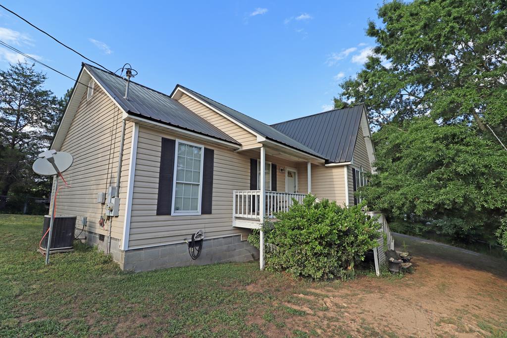 335 Hardin Road Plainville, GA 30733 - Photo 1 of 12 Main View