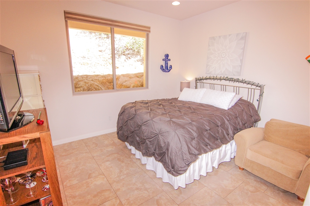 1562 Wilt Road Fallbrook, CA 92028 - Photo 20 of 24