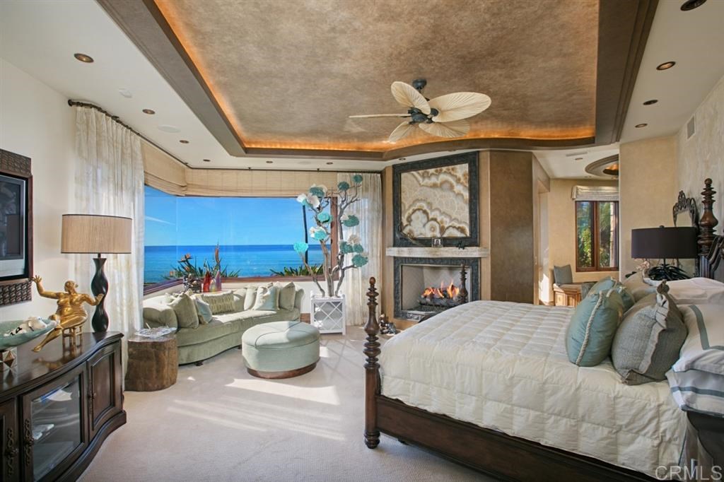 5305 Carlsbad Boulevard Carlsbad, CA 92008 - Photo 12 of 14