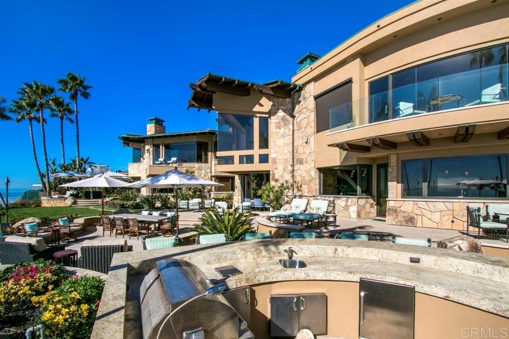 5305 Carlsbad Boulevard Carlsbad, CA 92008 - Photo 13 of 14